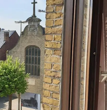 Alice House * Ypres
